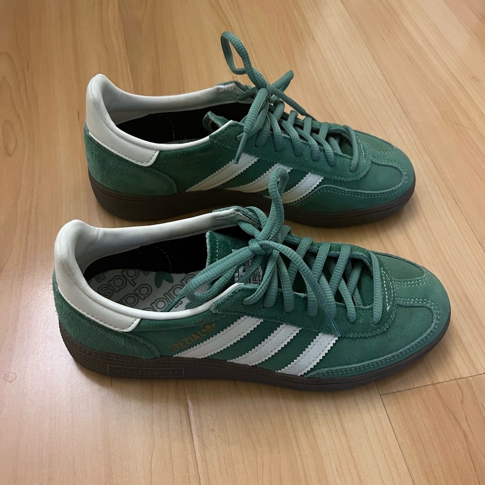 Adidas Green and White Spezials - Picture 2 of 5